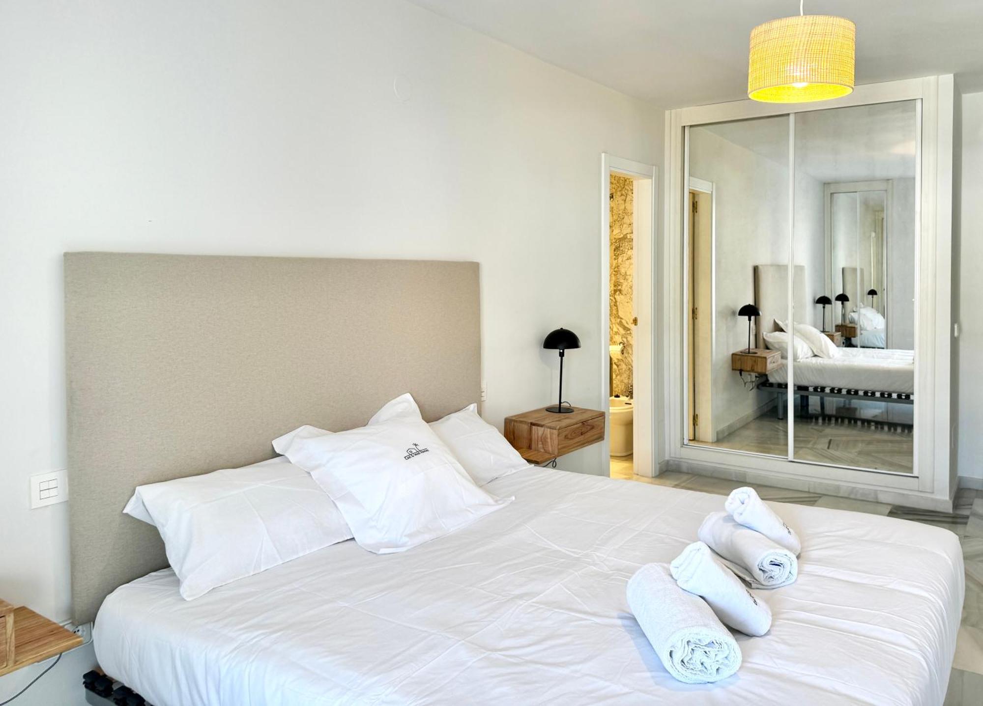 Seaside Oasis With Mountain Views - Eaw Homes Apartament Marbella